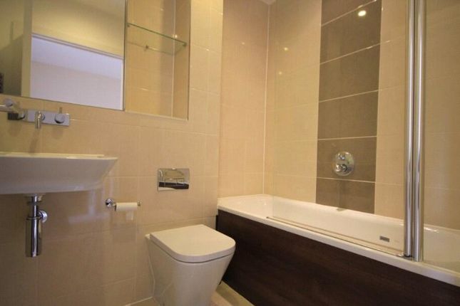 10, Midgham Way, Berkshire photo 3