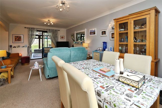 8, Stanbridge Park, Devon photo 4