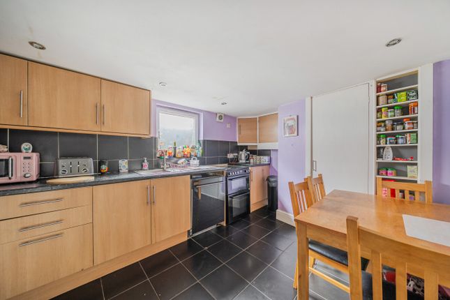 22, Kelsall Place, Leeds photo 2