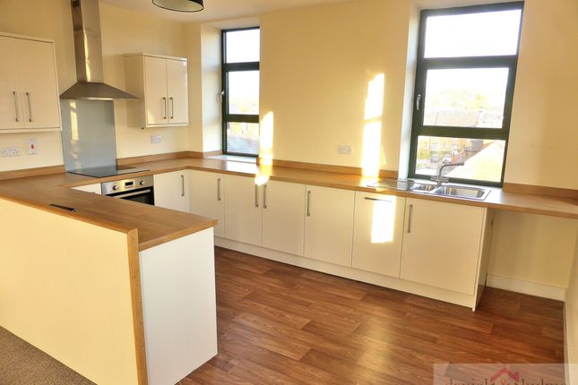 Apartment 4, Alexandra House Queen Street, Leek photo 5