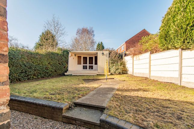 Cottage to rent in Gladstone Road, Stourbridge, West Midlands
