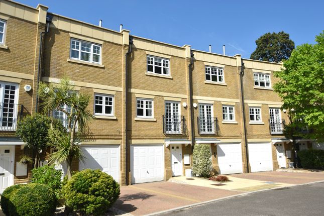 Town house for sale in Duchess Court, Weybridge