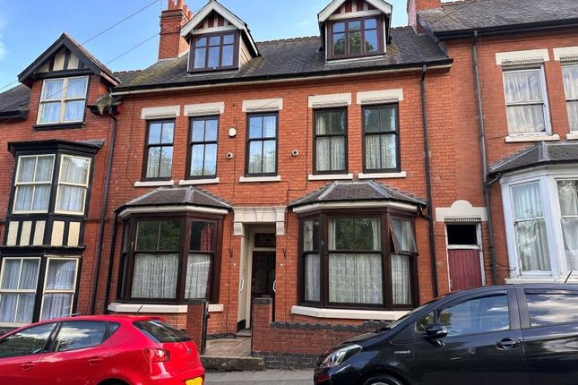 Thumbnail Terraced house for sale in Park Vale Road, Leicester