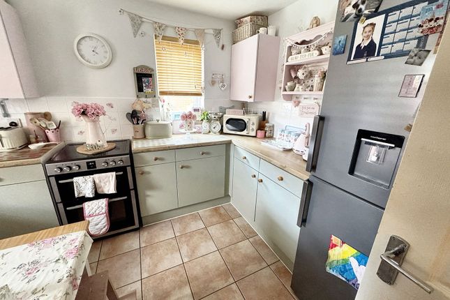 81, Heron Croft, Soham photo 3