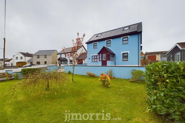 Thumbnail Detached house for sale in Crymych
