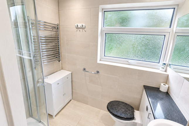 34, Leedham Close, Sheffield photo 5