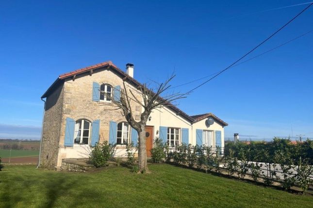 Thumbnail Detached house for sale in Chef-Boutonne, Poitou-Charentes, 79110, France