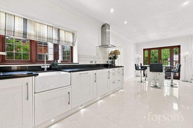 17 Cory Drive, Brentwood photo 3