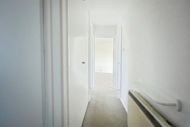 Tudor Court, Church Lane, Rickmansworth photo 4