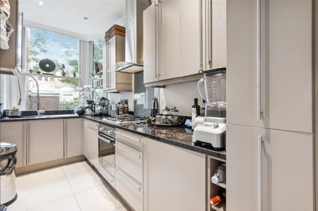 Flat 3 Abbey Court,, Abbey Road, London photo 4