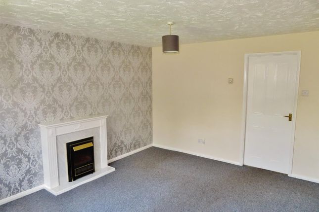 10, Rannoch Drive, Warwickshire photo 2