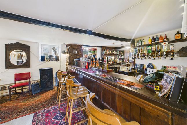 Royal Oak Inn, Chulmleigh photo 2