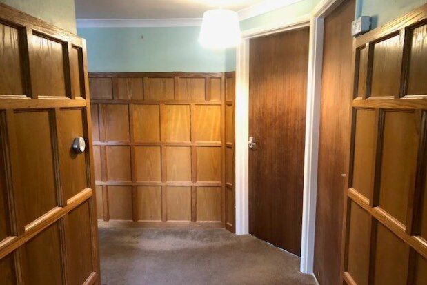 Flat to rent in London Road, Etchingham