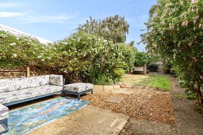 Fuchsia Cottage, 24, Archibald Road, West Sussex photo 3