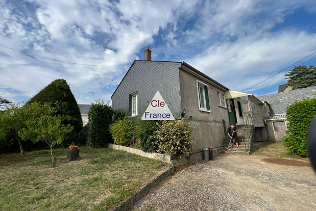 Thumbnail Detached house for sale in La Possonniere, Pays-De-La-Loire, 49170, France