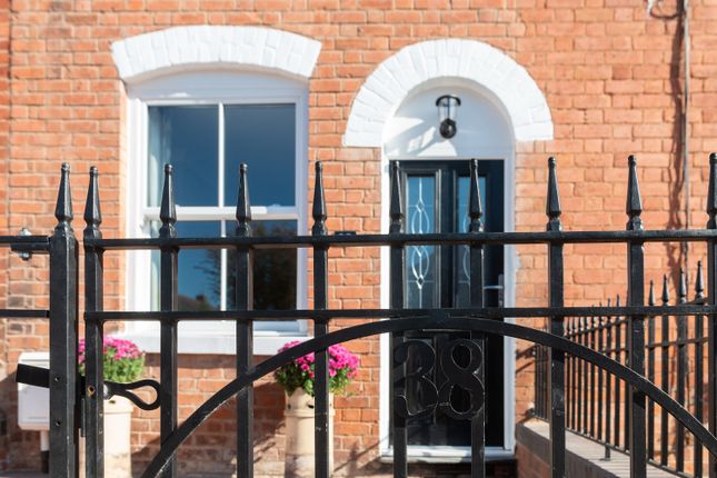 Thumbnail Terraced house to rent in Bedwardine Road, Worcester, Worcestershire