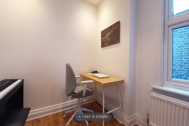 Bedroom 4 - View 1