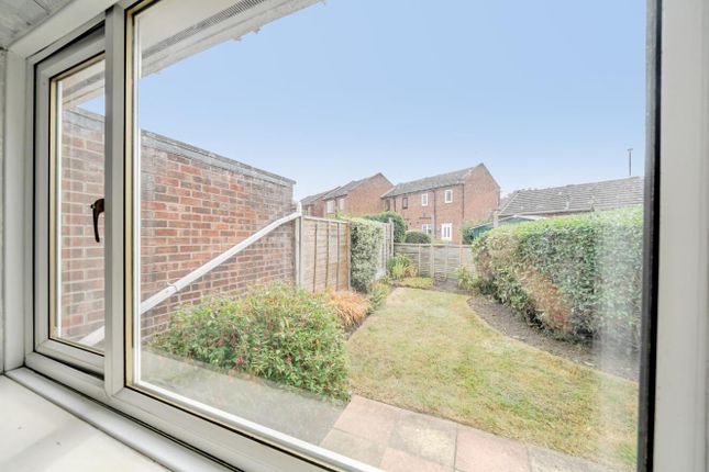 29, Coupland Road, Selby photo 3