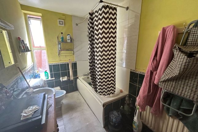 8a, Emery Lane, Boston photo 5