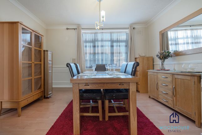 Prestwick Road photo 4