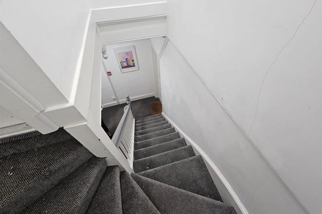 Flat 6, 43, Handsworth Wood Road, Birmingham photo 2
