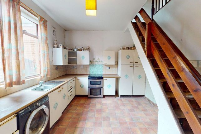 44 Croston Street, Bolton photo 3