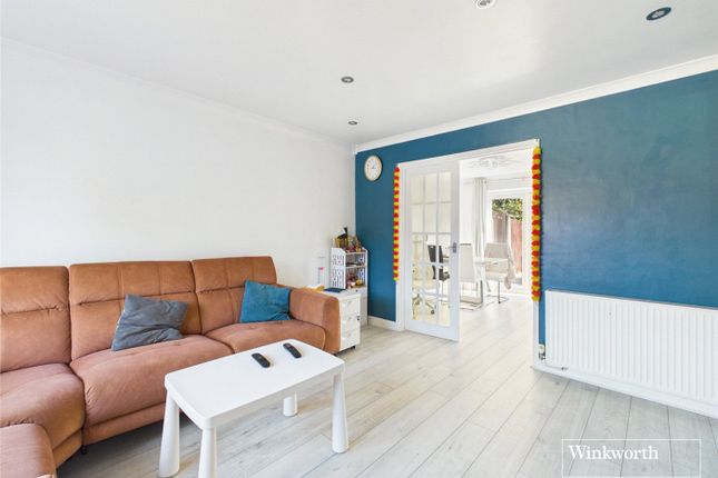 14, Easington Drive, Reading photo 2