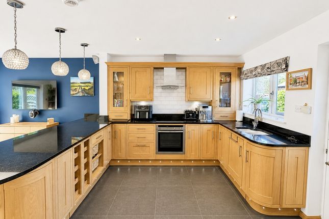 259, Park Lane, Poynton photo 4