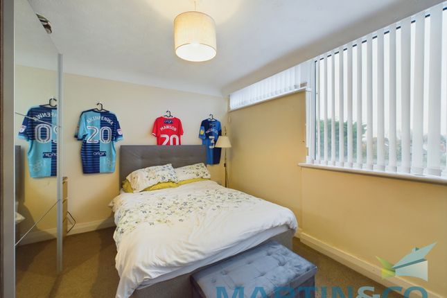 Flat for sale in Woolton Road, Allerton, Liverpool