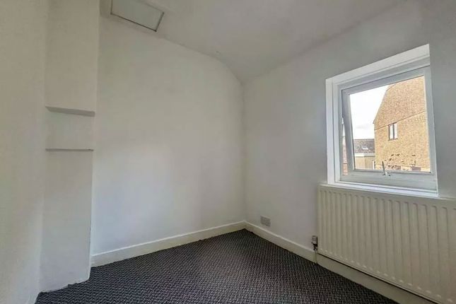 25, Hendre Street, Caernarfon photo 4