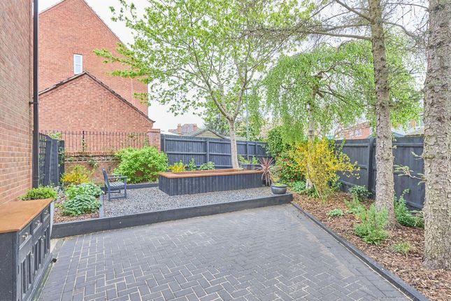 5, Cotton Mews, Earl Shilton photo 4