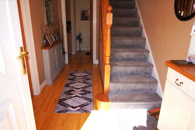 16, Campbell Road, LLANDYBIE, Ammanford photo 3