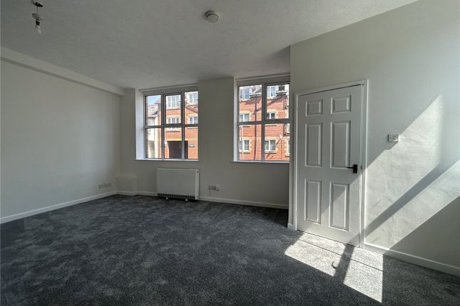 Flat 2,, Freemantle House, Taunton photo 3
