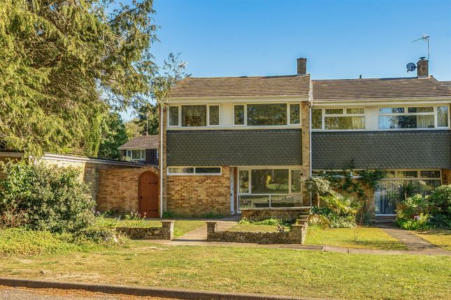 3-bed house on 18, Shipley Court, Liphook, £499,950