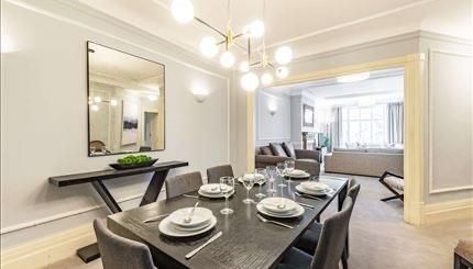 Flat to rent in Park Road, St. John's Wood