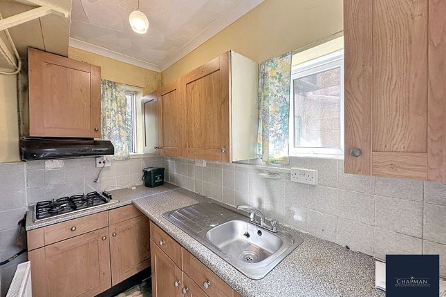 9 Llanwonno Road, Porth photo 3