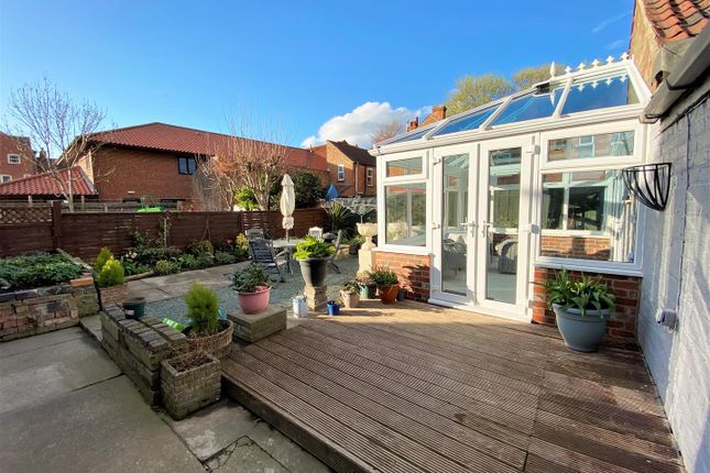Semi-detached house for sale in The Croft, Off Sherwood Avenue, Newark