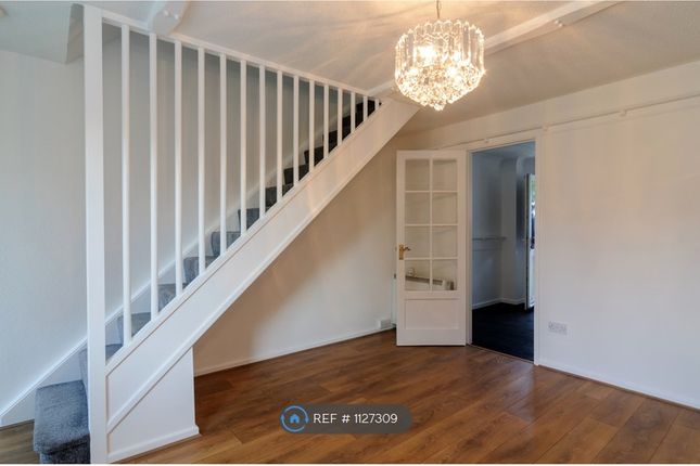 Azalea Court, Yaxley, Peterborough photo 4