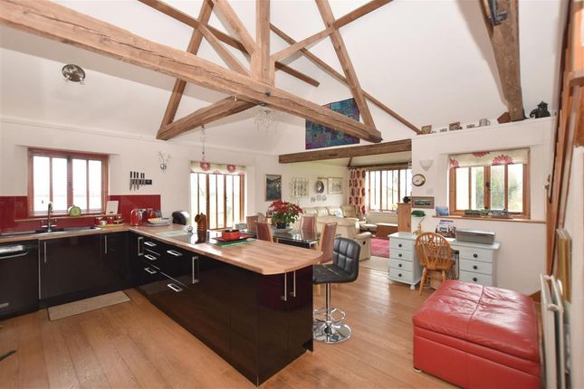 2 Bed Barn Conversion For Sale In Saxon Meadow Tangmere