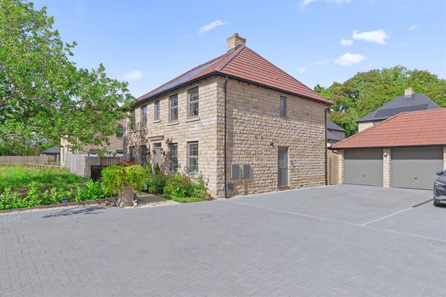 4-bed house on 1, Woodnook Place, Burley in Wharfedale, £750,000