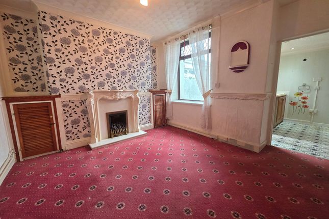 36 Sandfields Road, Port Talbot photo 2
