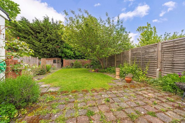 152 Repton Road, Orpington photo 4