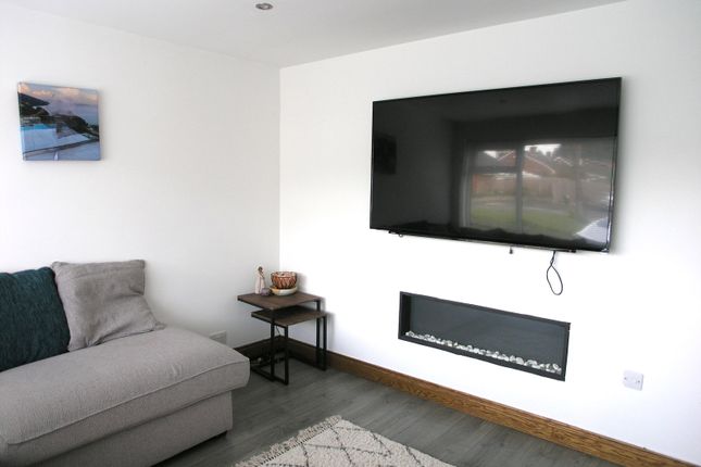 55, Granville Drive, Kingswinford photo 3