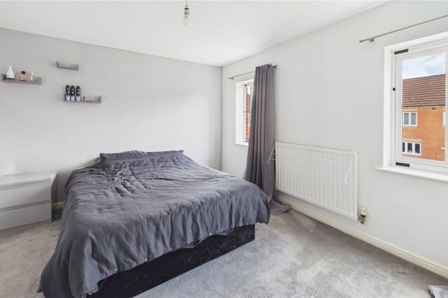 56, Harvington Chase, Middlesbrough photo 5