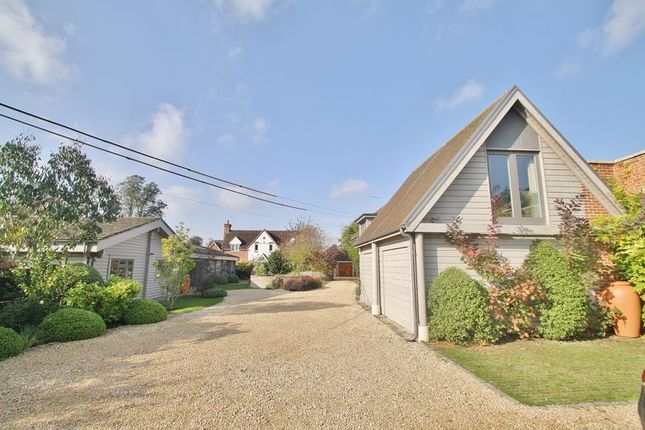 Thumbnail Detached bungalow for sale in The Street, Crowmarsh Gifford, Wallingford