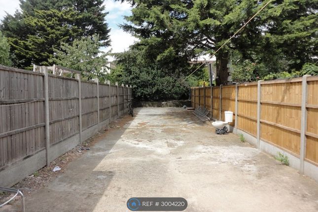 Salisbury Road, London photo 3