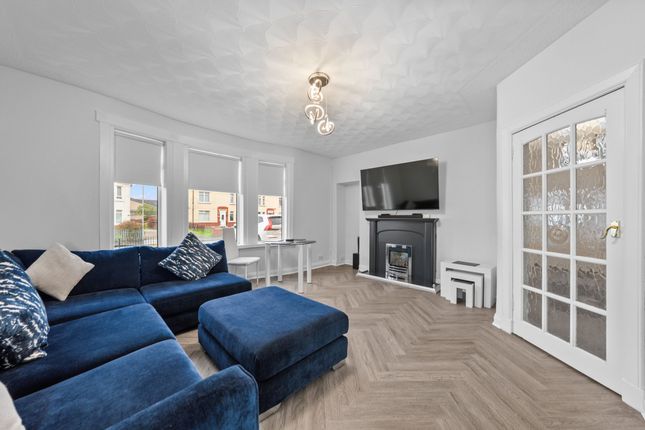 47 Killoch Drive, Glasgow photo 4