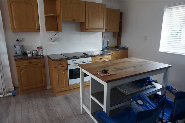 25, Troed Y Bryn, UPPER TUMBLE, Llanelli photo 5