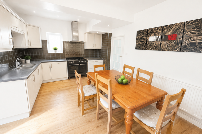 106, Harborough Road, Leicester photo 3