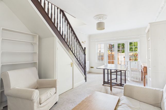 1b Willow Walk, Cambridge photo 2